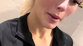 Blonde emo amateur solo masturbation