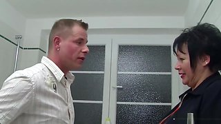 German Step-mom Seduce Big Cock Young Boy To Fuck
