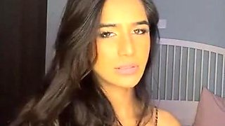 Solo Sexy Girl With A Beautiful Tits - Big dick