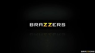 Violet's Backpack Hack With Lucas Frost, Violet Myers - Brazzers