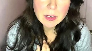 Big boobs milf masturbates with her dildo