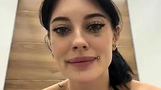 Melissa_crazy pussy and boobs in public