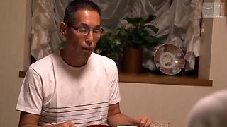 intrigued Japanese woman NUR5152378359