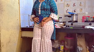 Indian Mom Catched Showing Her Body On Webcam Enjoys Fucking by Stepson xlx