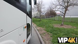 Charlie Dean - Sex On The Bus