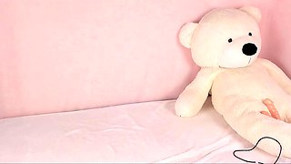 AMATEUR BIGTIT BLONDE TEEN MASTURBATES IN STALKINGS