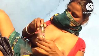 Desi Bhabhi Calls For Hot Handjob - Homemade Indian Stepmom Cheating