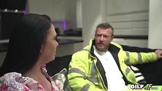 Plump GILF likes hard cock