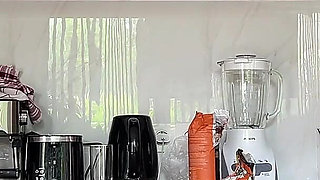 Hot Stepmommy in Bikini Woke Me up with a Special Breakfast POV
