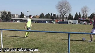 blowjob horny girl caught her friends in an intimate moment