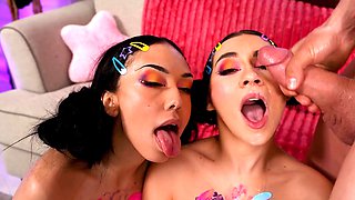 Delilah Dagger and Bianca Bangs play with double-ended dildo before getting laid