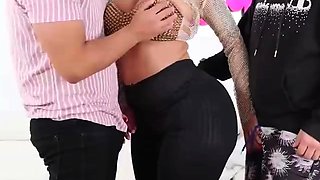 I want to blow Peruvian pinga!! Beautiful Brazilian