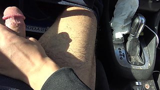 This Muslim Woman Is Hungry! Turkish MILF Gives Me a Handjob for a Burger!
