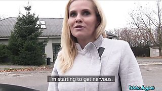 Minx's ass spreading porn