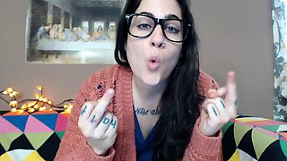 Amateur Gives A Smooth Handjob POV