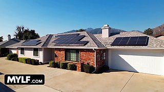 Bree Brooks wants to get pregnant and her sonny is her only expect