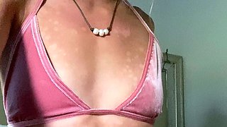 Amateur Webcam Teen Masturbates And Teases
