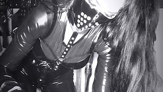 Hot brunette toys her creamy pussy on cam