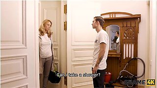 Amazing Cougar Comes To Take A Shower But Ends Up Having Sex