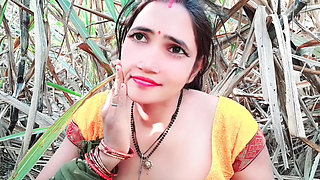 Sexy Bhabhi Gets Hot for Sex in Sugarcane Field