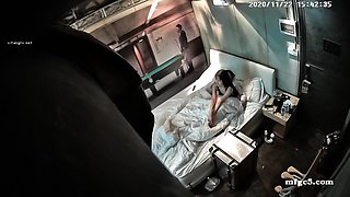Sexy blonde amateur hidden cam HD videos
