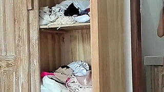 Findom, Paypig Beta Loser Training