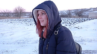 Outdoor sex in winter - Guy fuck me hard