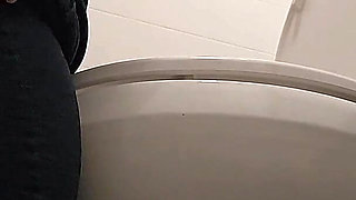 Indoor Pee, Outdoor Pee