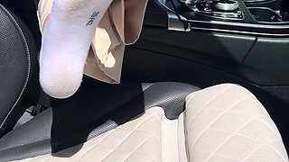 Outdoor solo scene with Ivana masturbating pussy