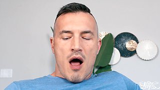 Derek Kage's Wild Heartbroken Passion in Horny Heat