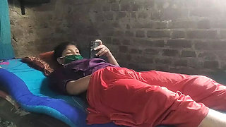 Desi village girl fingering her tight pussy - hot Indian masturbation