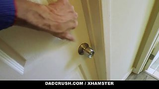 Sneaky teenager jamie jett gets pounded hard by step daddy