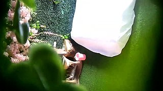 Horny fat arab housewife fingered on amateur hidden cam