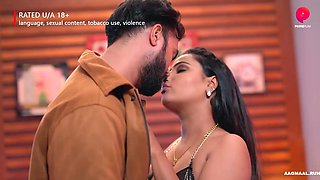 Desi hot MILF in erotic video