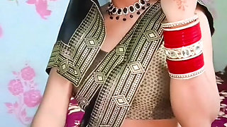 Stepsister Enjoy Sex in Farm, Indian Village Sex in Farm