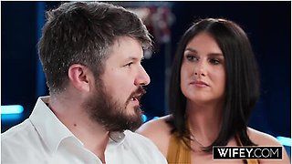 Hubby Watches As His Horny Wife Sienna Rae Gets Double Penetrated In Front Of Him