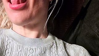 Risky Boobs and Wet Pussy Show on Busy Train !