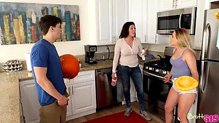 Aubrey Sinclair bratty: Blonde, Hardcore  Creampie Porn