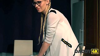 Daddy4k. stepdaddy couldn't resist the teenage Tight Pussy