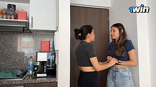I'm my friend's husband's lover, so I comfort her with lesbian sex.
