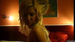 Perverted vixen thrilling retro solo movie