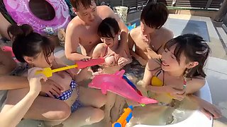 Pool party