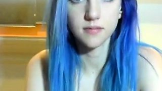 Amateur webcam girl masturbate big dildo