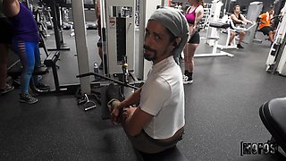 Sky Wonderland's Sets Affair Ignites Wild Passion