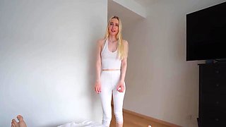 Shinaryen uses her great feet to make you scream