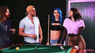Twistys - alt pool sharks Jewelz Blu and Aubree Valentine jizz on the felt