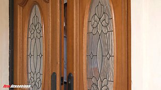 Babysitter Braylin Wants to Touch It