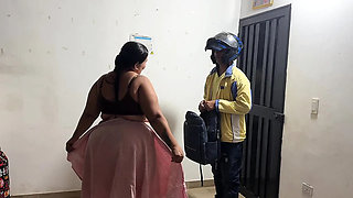 Lexly_16 Hot Latina Pizza Delivery Blowjob & Doggy Style in Kitchen - Big Ass Big Tits Fucking