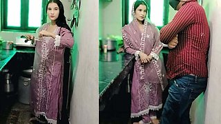 Desi Aunty Mina Gets Rough Fuck on Eid - Hardcore Indian Sex