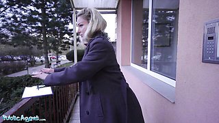 Perky Erik and Isabelle's outdoors scene